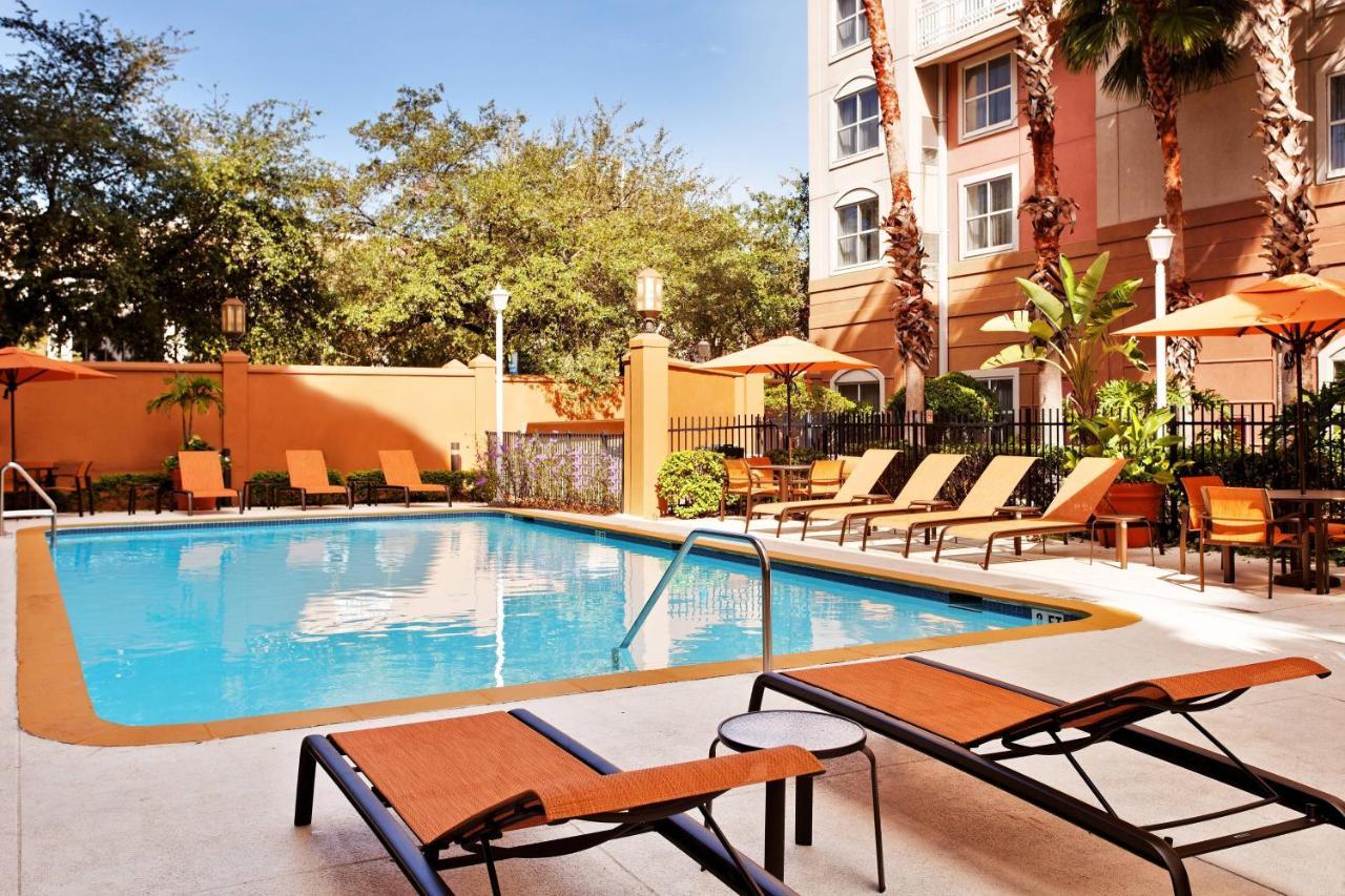 Hotel Courtyard Tampa Downtown Exterior foto